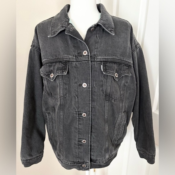 Levi’s Silver Tab Washed Black Oversized Baggy 90s Trucker Thick Denim Jacket - Picture 3 of 14